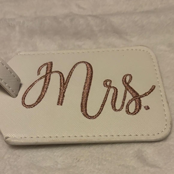 Luggage Tags Mr. and Mrs. - Gray and Cream NWT - Picture 5 of 7